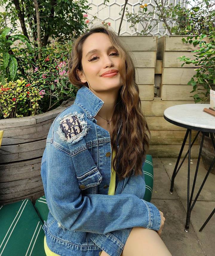 Cinta Laura