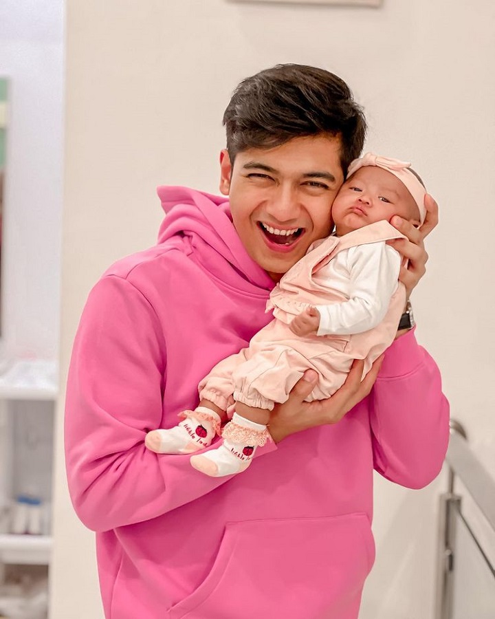 Kompakan Outfit Pink