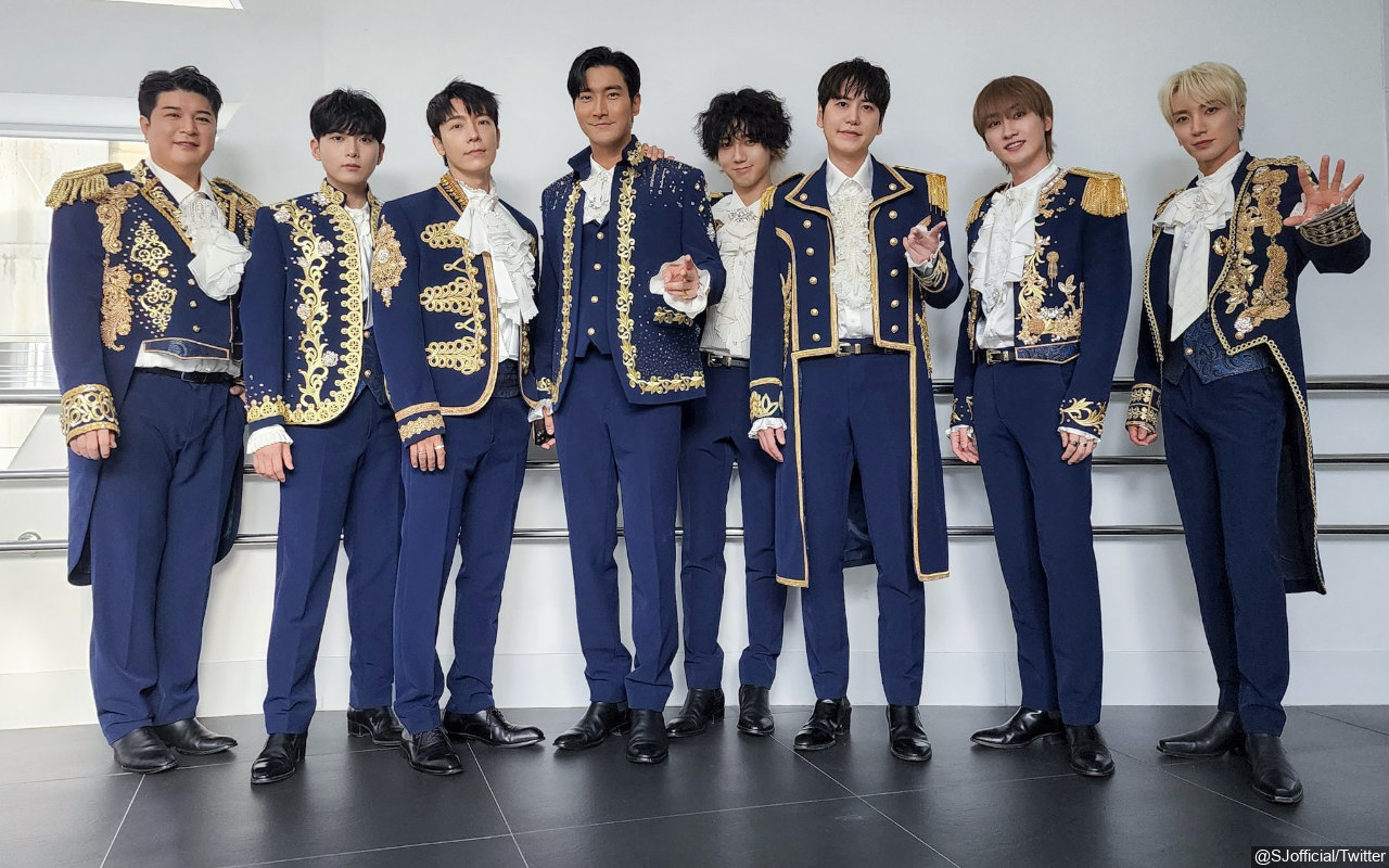 Super Junior Dapat Dukungan Menyentuh dari Elf Global di Anniversary ke-17 Debut