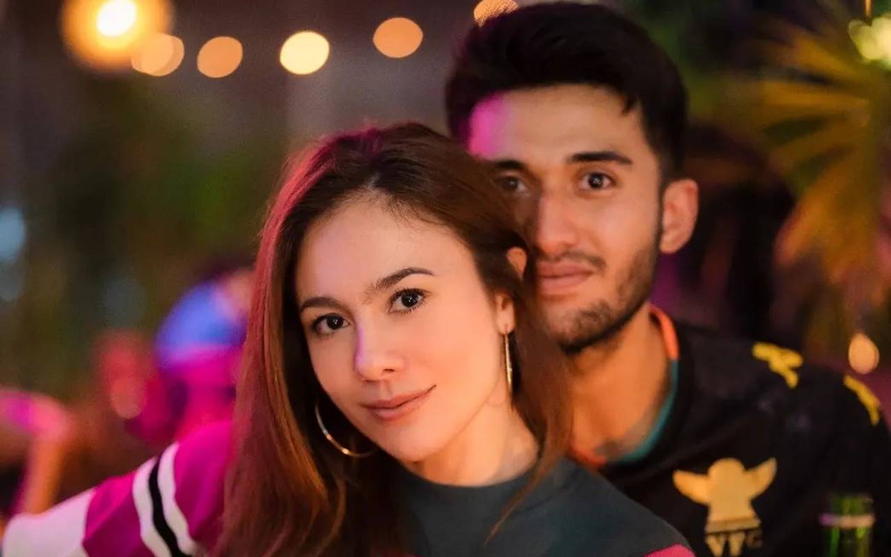 Bak Prewed, Wulan Guritno Dan Pacar Brondong Pamer Momen Uwu Di Italy