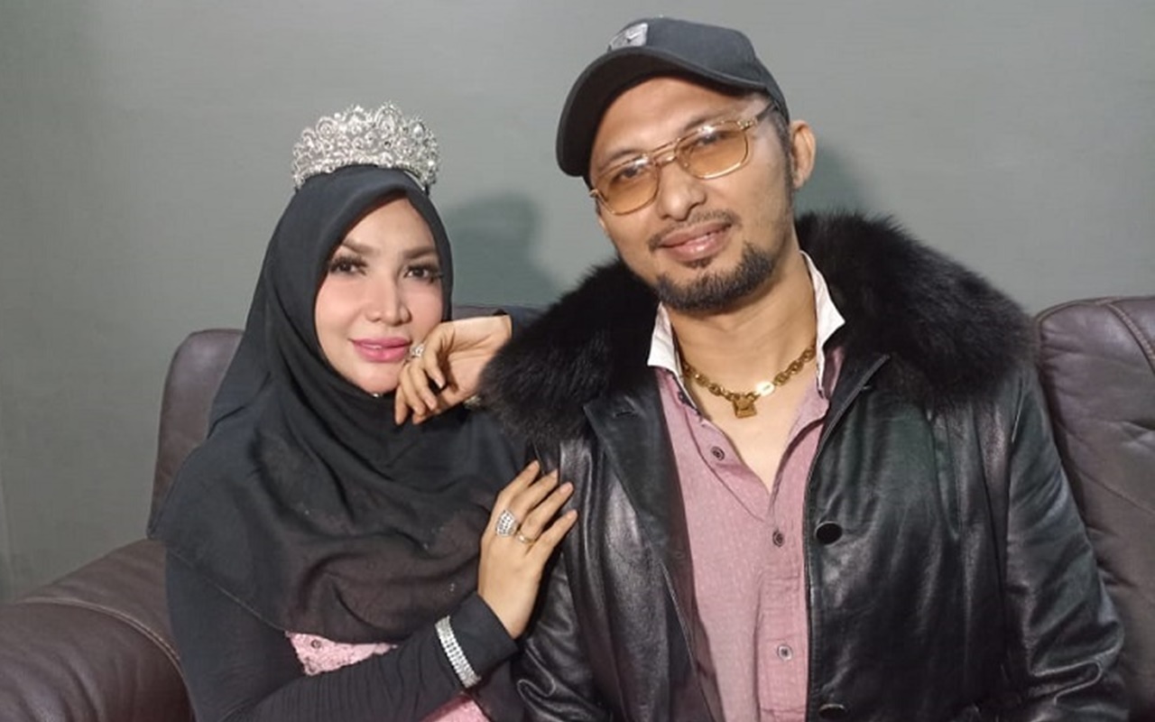 Bantah KDRT, Roro Fitria Bongkar Fantasi Seks Menyimpang Suaminya