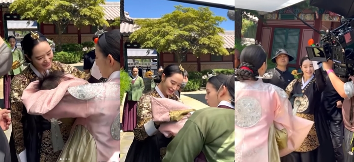 Ikut Momong Bayi, Tingkah Kim Hye Soo di Lokasi \'Under The Queen\'s Umbrella\' Bikin Gemas