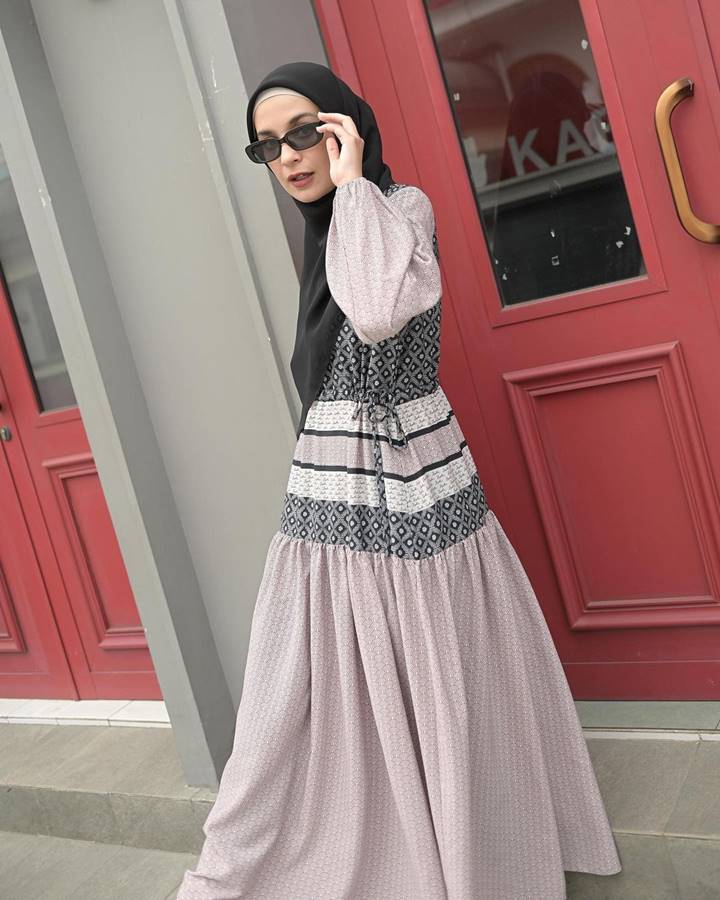 Shireen Sungkar 