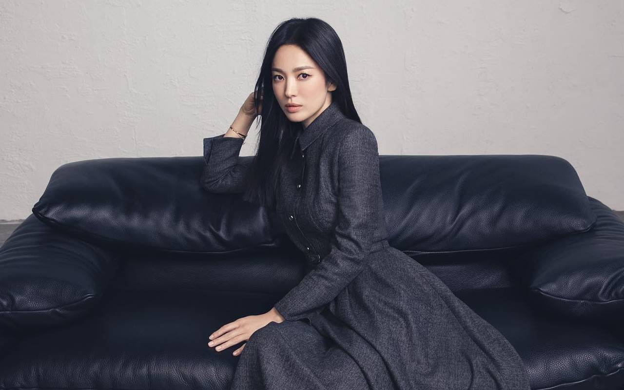 Song Hye Kyo Santai Meski Tahu Ada Rekan Artis Ngaku-ngaku Jadi Dirinya