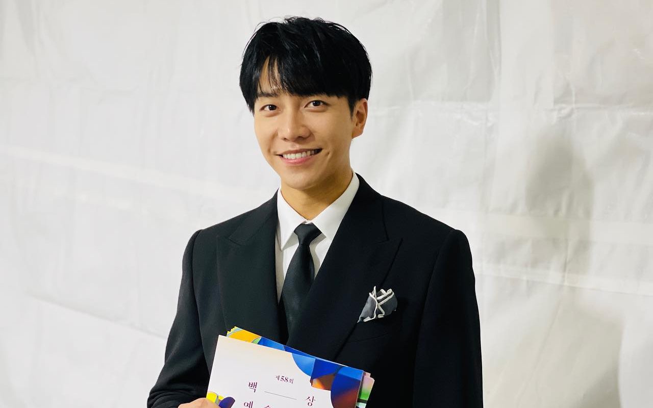 Terungkap Diperbudak, Lee Seung Gi Pernah Tahan Tangis Saat Bicarakan CEO Agensi di Depan Umum