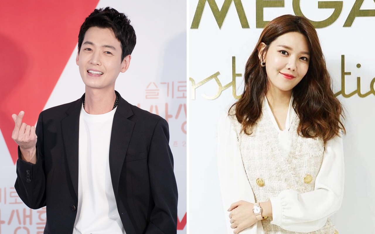 Jung Kyung Ho & Choi Sooyoung SNSD Perdana Rilis Selfie Bareng Usai 10 Tahun Pacaran