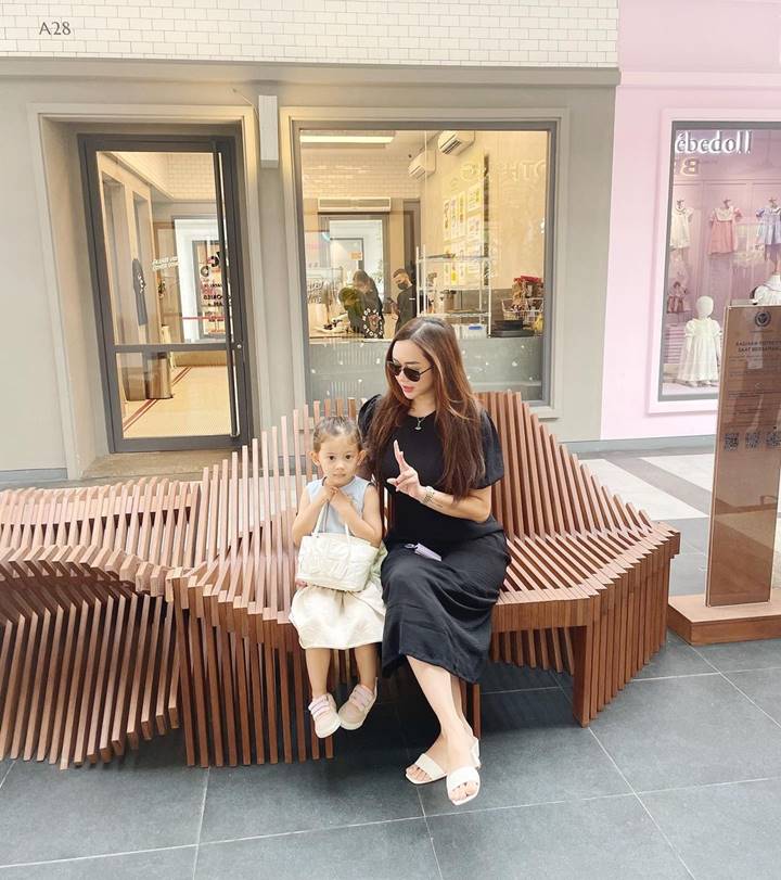 Aura Kasih