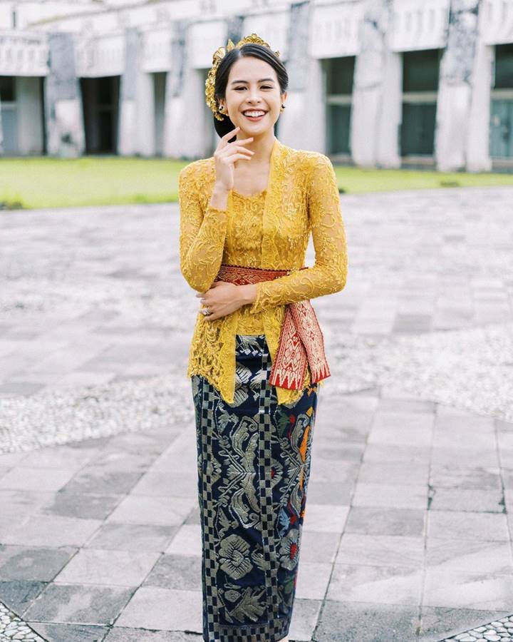 Maudy Ayunda 