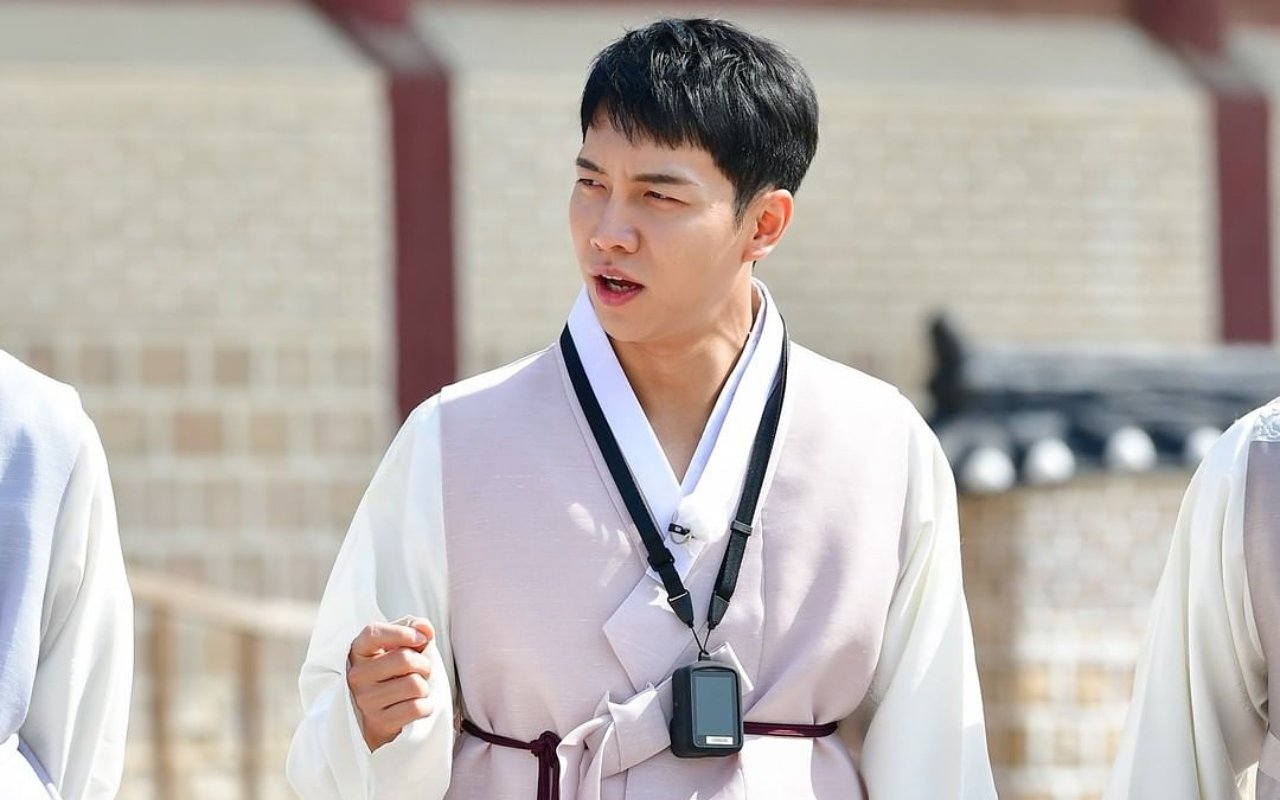 Tetap Profesional, Lee Seung Gi Segera Syuting 'All The Butlers 2' Meski Berkonflik dengan Agensi