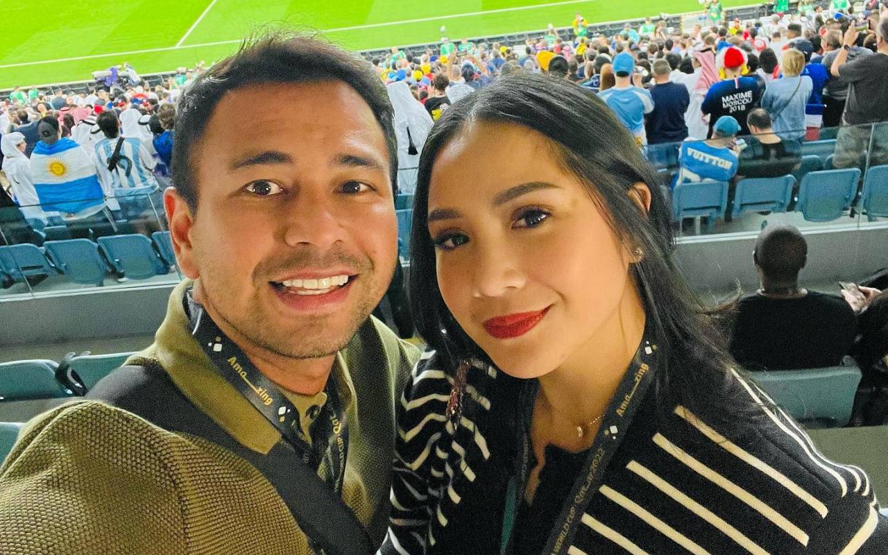 Nagita Slavina Tampil Cantik Saat Nonton Piala Dunia Qatar, Status VVIP Bikin Kagum