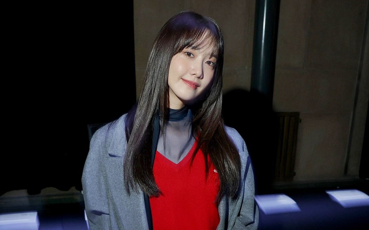 Yoona SNSD Dipuji Cantik di Blue Dragon Film Awards 2022, Gaya Rambut Tetap Dikritik