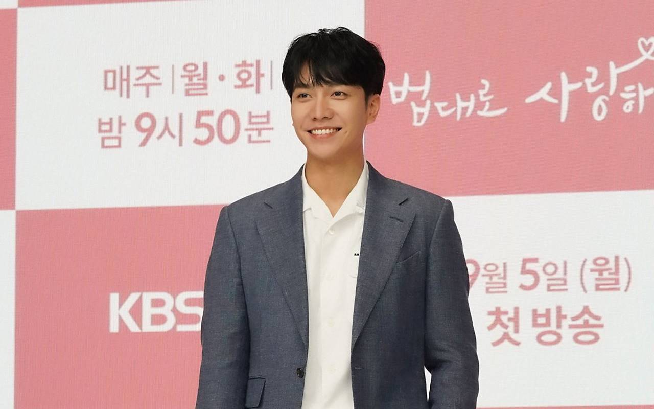 CEO Hook Bantah Utang Lee Seung Gi Demi Beli Apartemen Mewah