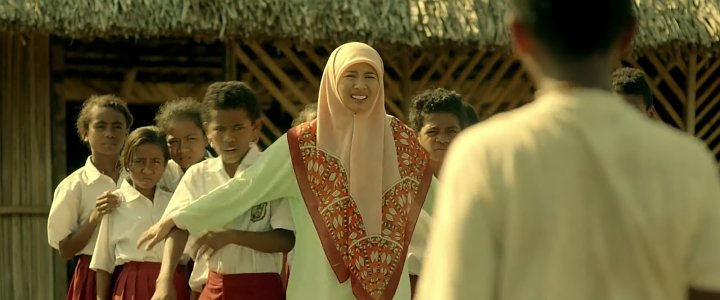 Laudya Cynthia Bella - Guru TK