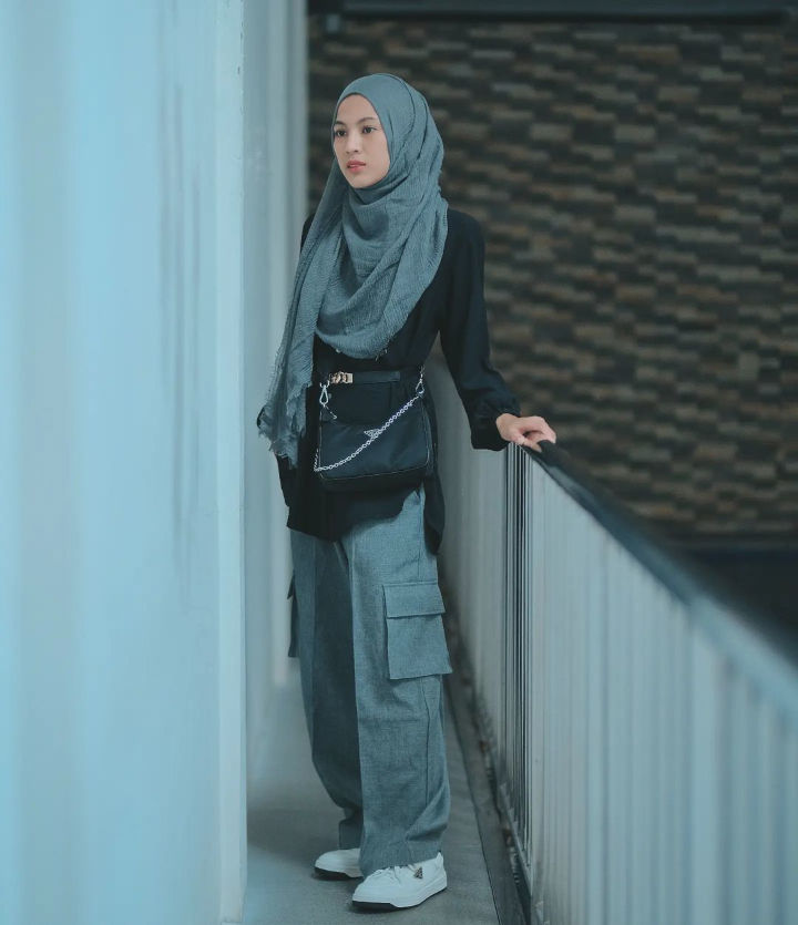 Style Monokrom