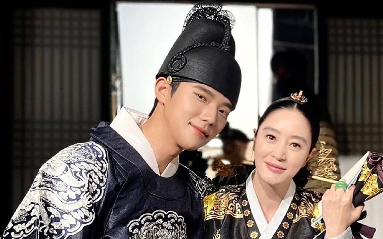 Drama Kim Hye Soo 'Under The Queen's Umbrella' Akhiri Siaran dengan Mengesankan