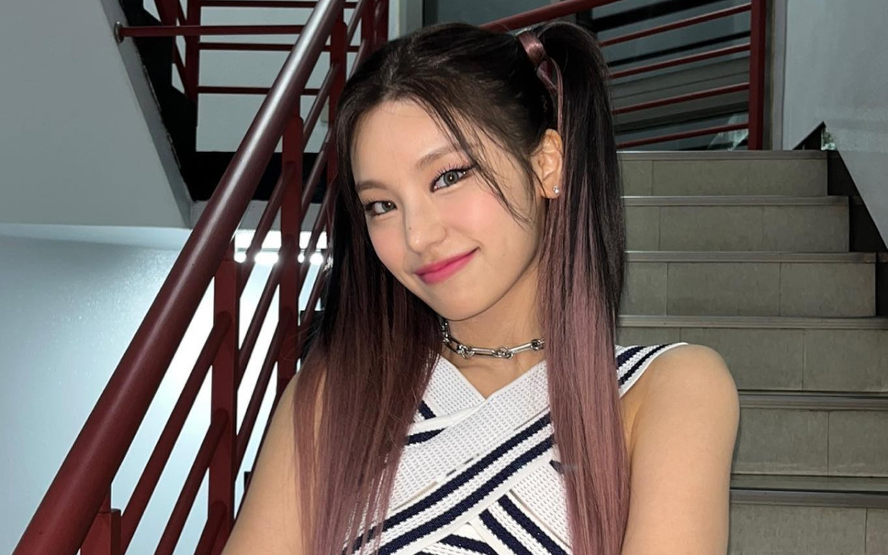 Yeji ITZY Unjuk Aksi Footwork Dance Pakai High Heels Tipis Bikin Takjub