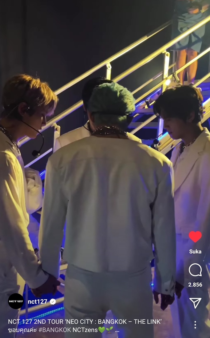 Biasa Tak Ikut, Taeyong Pimpin Doa Bersama Jelang Konser NCT 127 Bareng