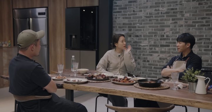 Diperbudak Agensi, Lee Seung Gi Bak Curcol Saat Semangati Han Hyo Joo