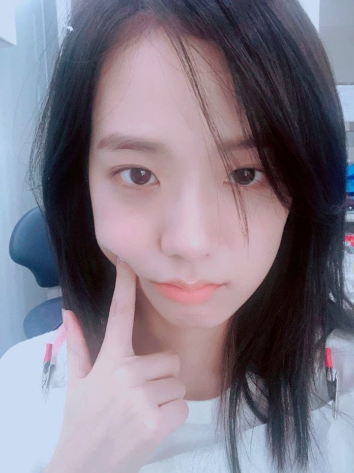 Pamer Pose Cute