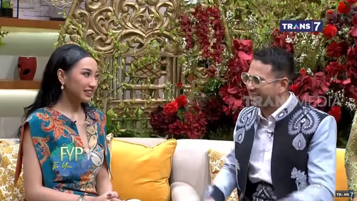Kelewat Bucin, Tingkah Kaesang dan Erina Gudono Jelang Nikah Bikin Sahabat Gemas
