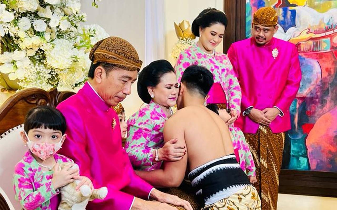 Penampakan Proses Sungkeman Kaesang Pangarep, Sang Ibu Tak Kuasa Tahan Tangis