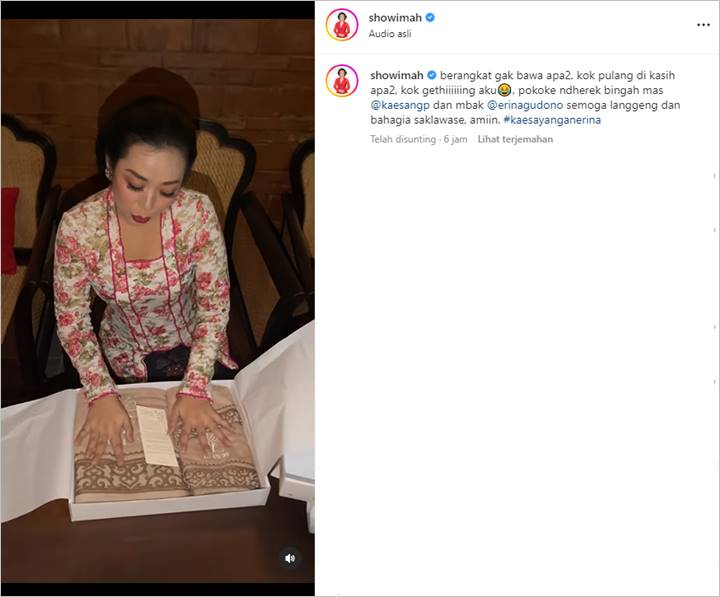 Soimah Unboxing Suvenir Pernikahan Kaesang Pangarep dan Erina Gudono dengan Gaya Kocak