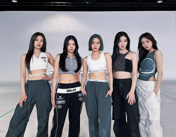 Ryujin ITZY Punya Abs Perut Sempurna Meski Disebut Tak Pernah Work Out
