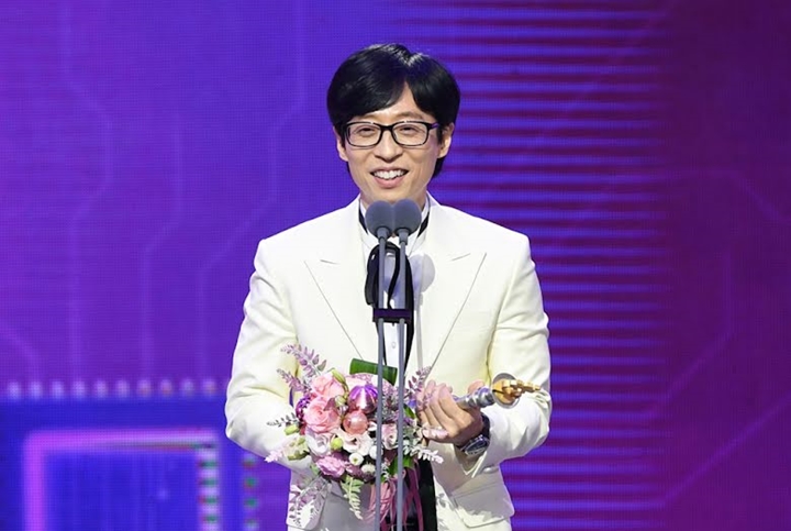 SBS Entertainment Awards 2022: Kemenangan Yoo Jae Suk Tuai Kontroversi