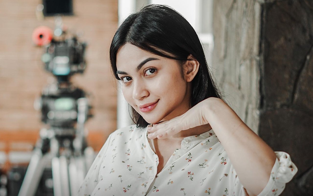 Ariel Tatum Bongkar Perjuangan Perankan Ibu Hamil Di 'Sayap-Sayap Patah'