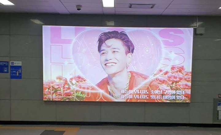 Iklan Lucas WayV/NCT Masih Dipajang di Subway Tuai Respons Sinis Iklan Lucas WayV/NCT Masih Dipajang di Subway Tuai Respons Sinis