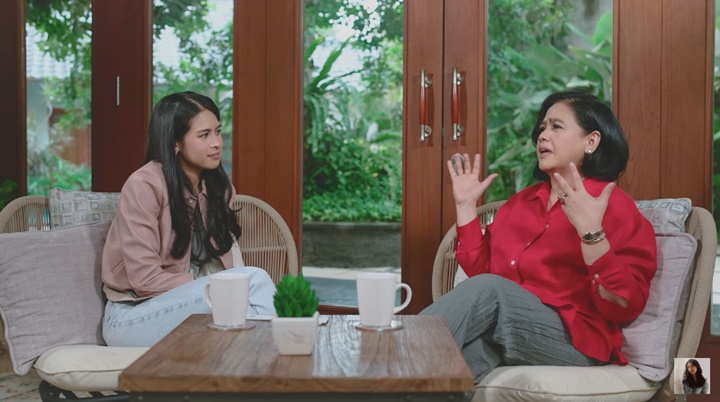 Maudy Ayunda Perlihatkan Sisi Religius Tak Terduga Bikin Sang Mama Takjub