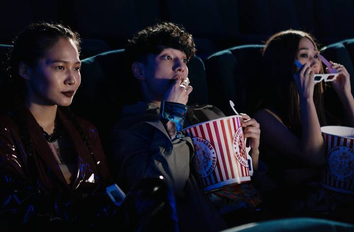 Movie Maraton Bareng Sahabat