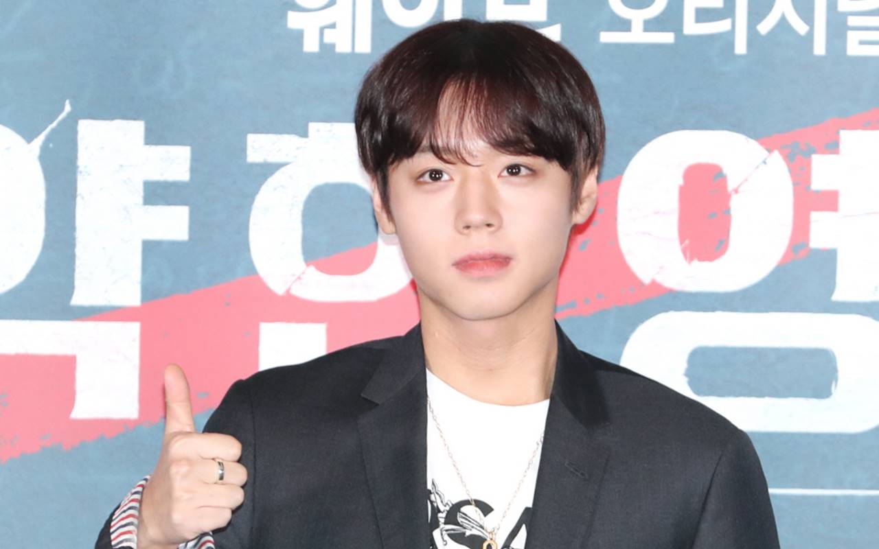 Park Jihoon Beri Respons Lucu Paling Tak Terduga Gara-gara Gagal Paham Permintaan Fans