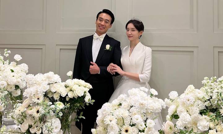 Bukan Song Joong Ki, Park Ji Hyun Lebih Suka Akting Bareng Paksu di \'Reborn Rich\'