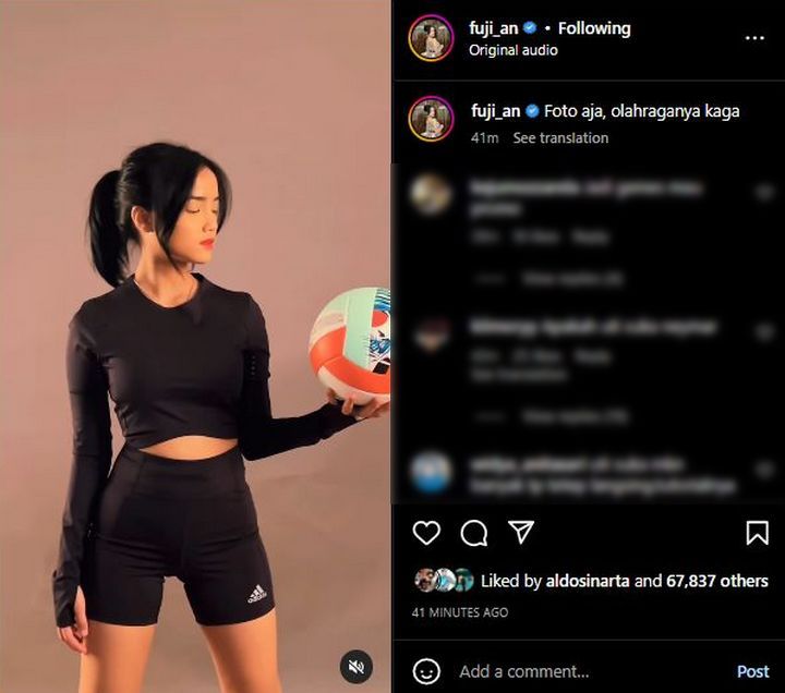 Fuji An Cuek Diejek Terlalu Seksi, Pamer Body Goals