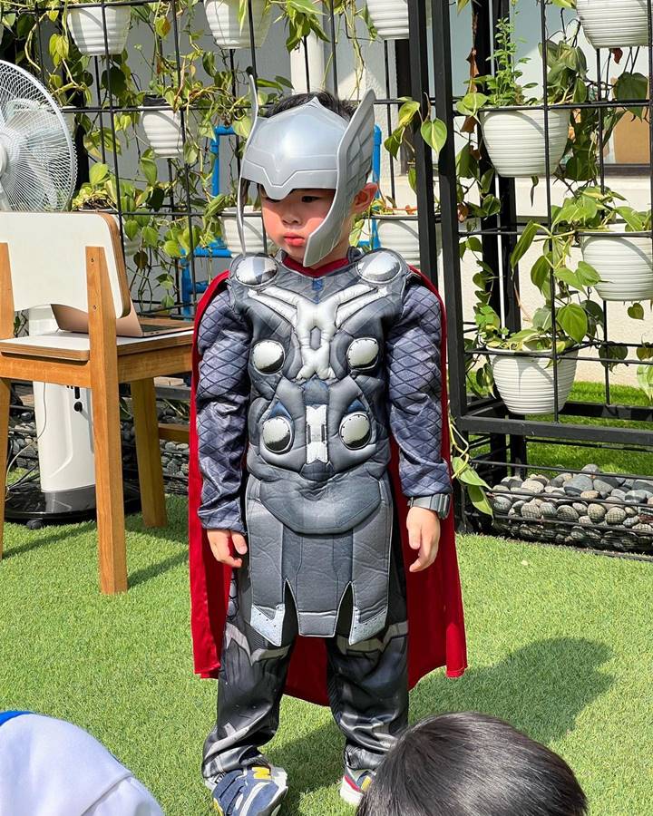 Gemes Paki Kostum Thor