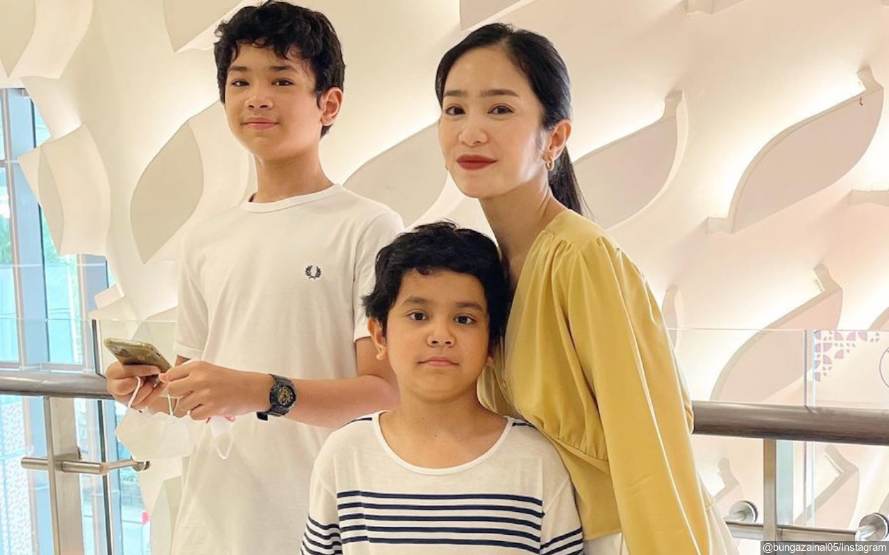 Bunga Zainal Beri Respons Kocak Saat Putra Tampan Ingin Bertemu Cristiano Ronaldo