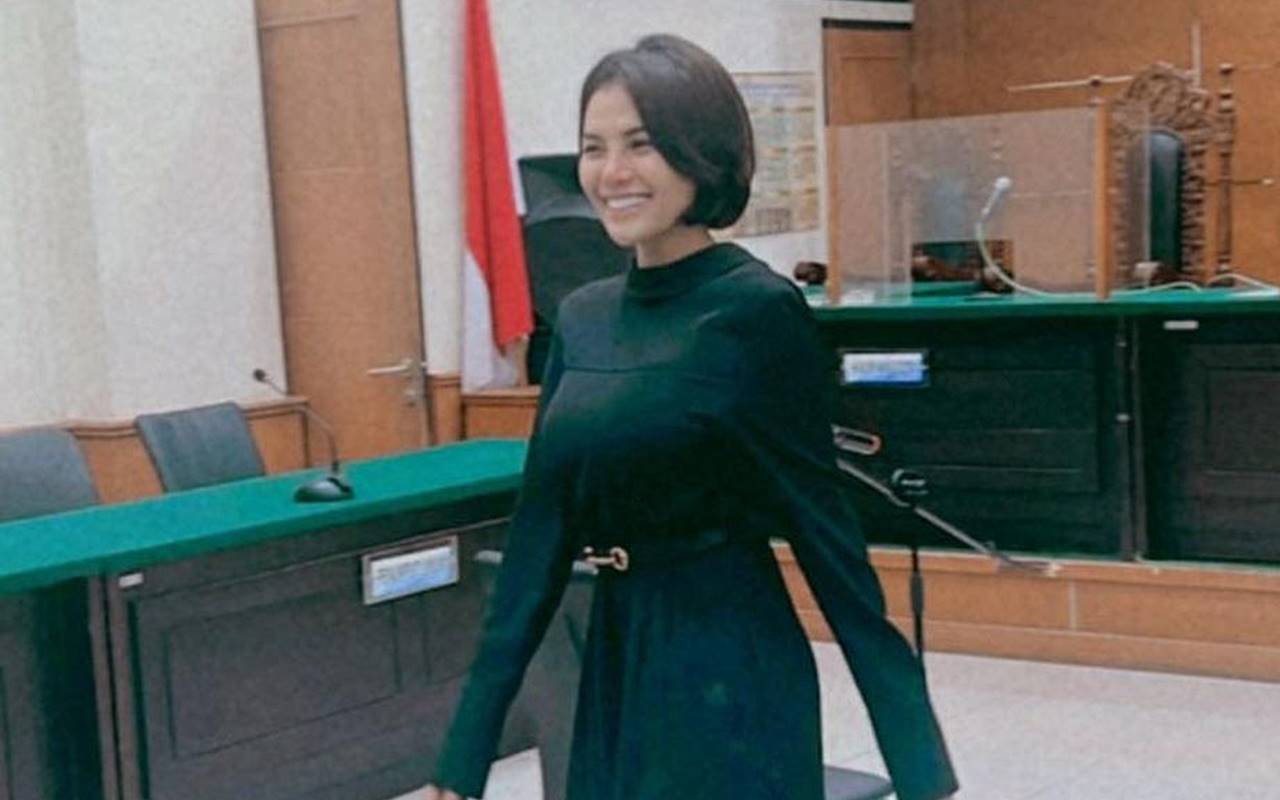 Nikita Mirzani Akhirnya Dibebaskan Dari Dakwaan