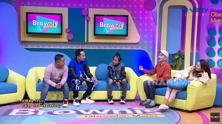 Ketemu Ayu Ting Ting cs