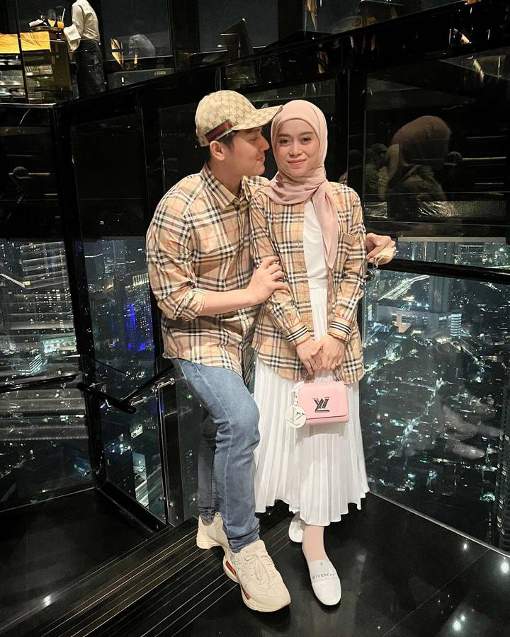 Lesti Kejora Laporkan Rizky Billar Terkait KDRT