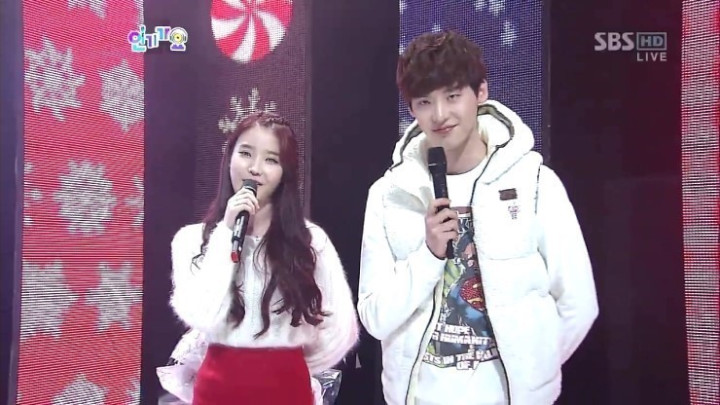 Lee Jong Suk di Mata IU