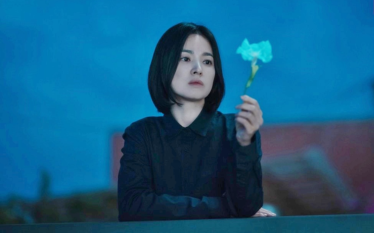 Song Hye Kyo Cs Dipuji, Penonton Curhat Masih Menahan Diri Lihat 'The Glory'