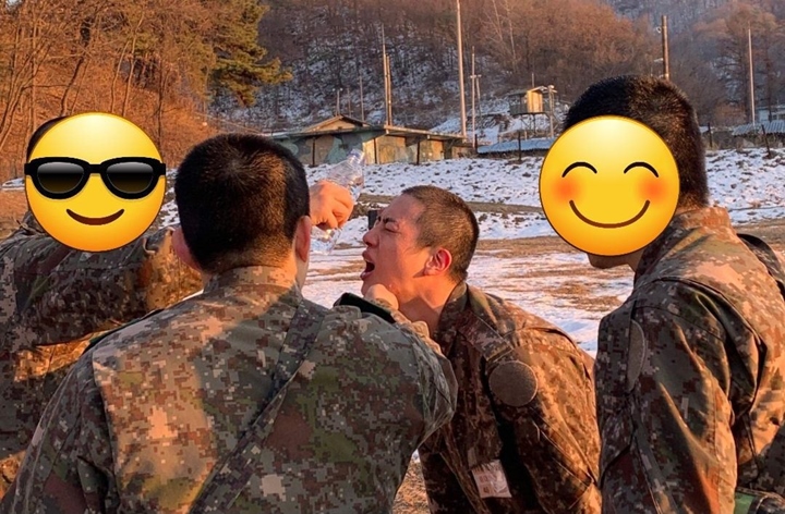 Jin BTS Diduga Unit Leader, Ekspresi Wajah Saat Disiram Ketika Wamil Bikin Salfok