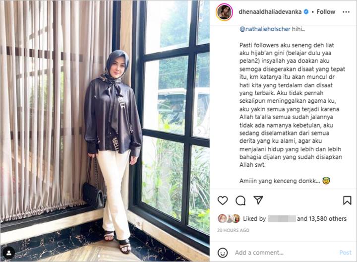 Cerai Dari Jonathan Frizzy, Dhena Devanka Jawab Kabar Pindah Agama