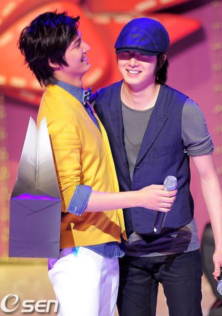Lee Min Ho dan Jung Il Woo