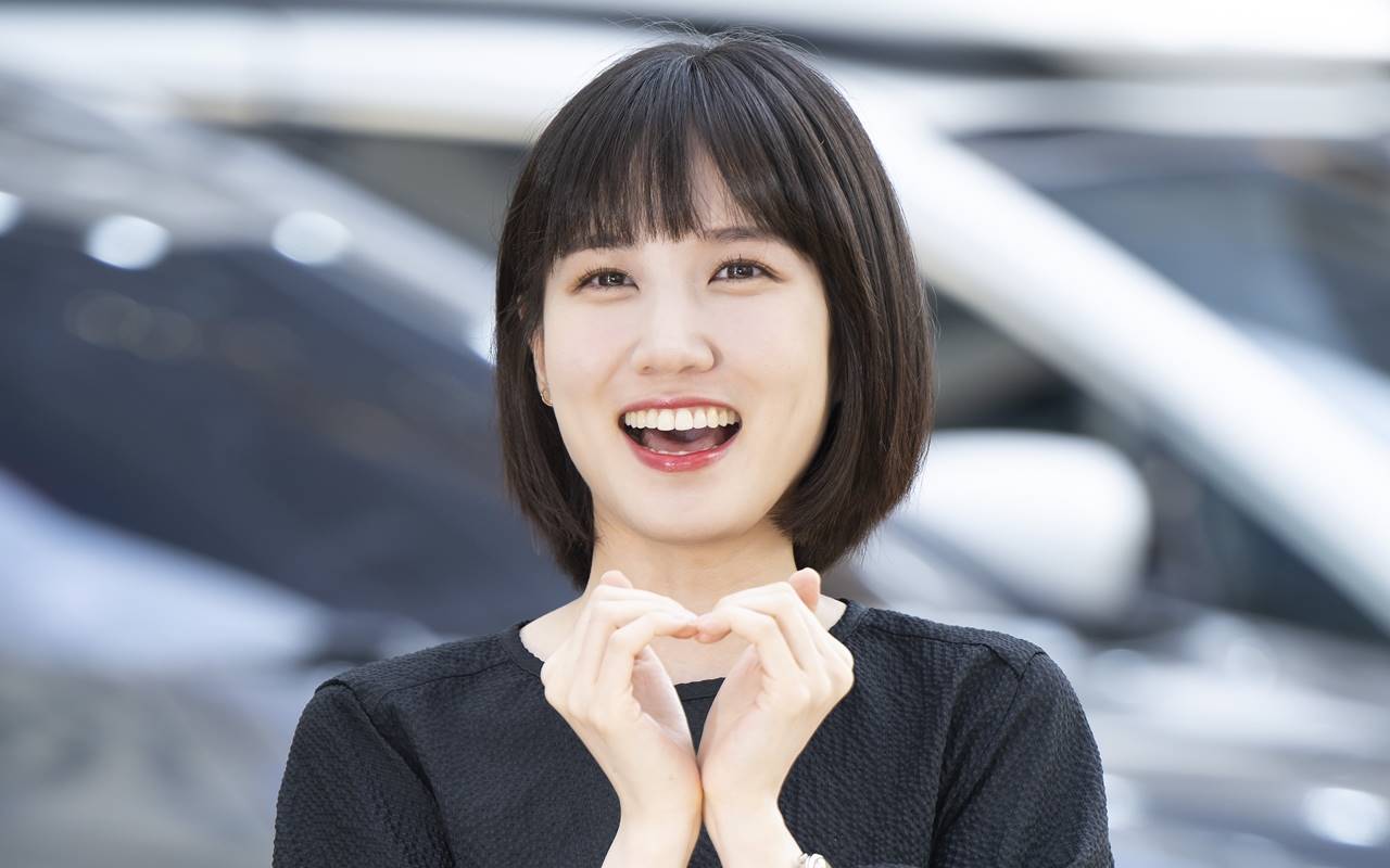 Park Eun Bin Bak Cosplay Elsa di Critics' Choice Awards 2023, Masuk Jajaran Busana Terbaik 