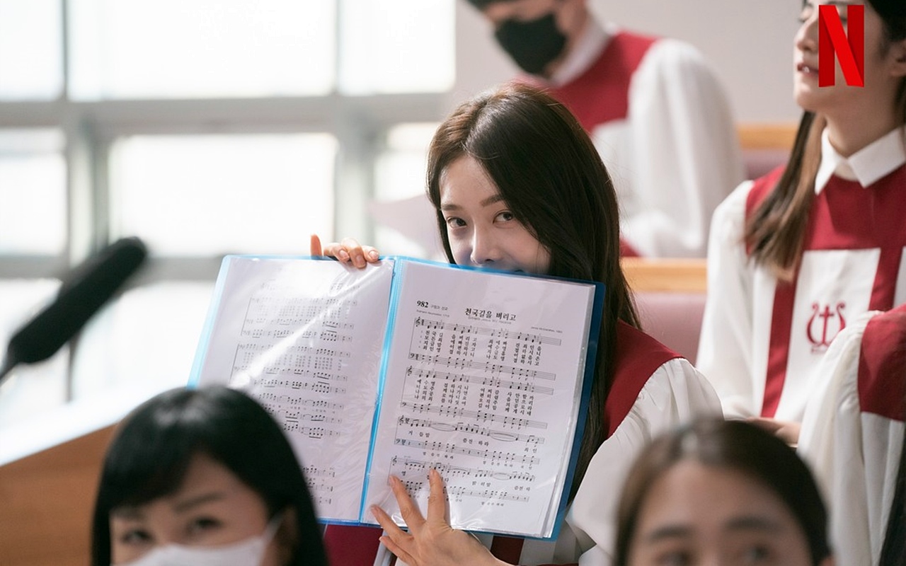 Sembunyi di Balik Agama, Media Korea Sebut Karakter Kim Hieora 'The Glory' Sesuai Realita