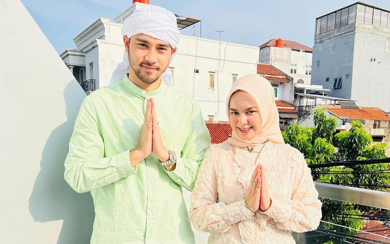 Bakal Jadi Bapak, Momen Achmad Megantara Temani Istri Ke Dokter Kandungan Buat Fans Melting