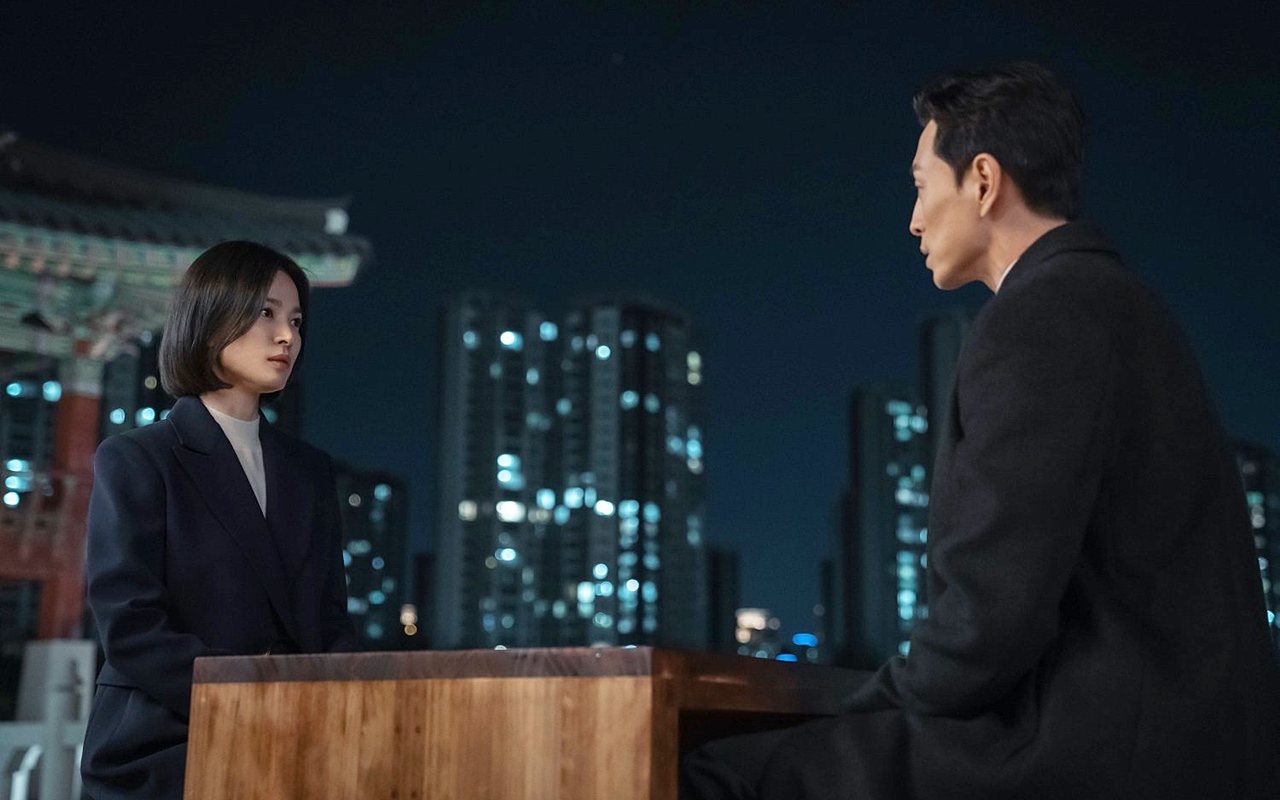 Permainan Go Song Hye Kyo Vs Jung Sung Il Diduga Isyaratkan Akhir 'The Glory 2'
