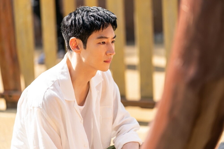 Terlanjur Cinta, Lee Je Hoon Bakal Super Kesal Jika Tak Diajak Main \'Taxi Driver 2\'Terlanjur Cinta, Lee Je Hoon Bakal Super Kesal Jika Tak Diajak Main \'Taxi Driver 2\'
